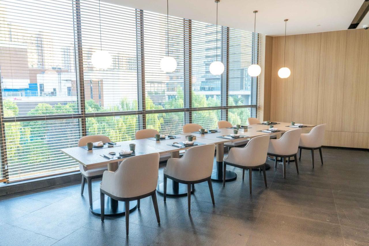 Novotel Shanghai Qingpu Excellence Экстерьер фото
