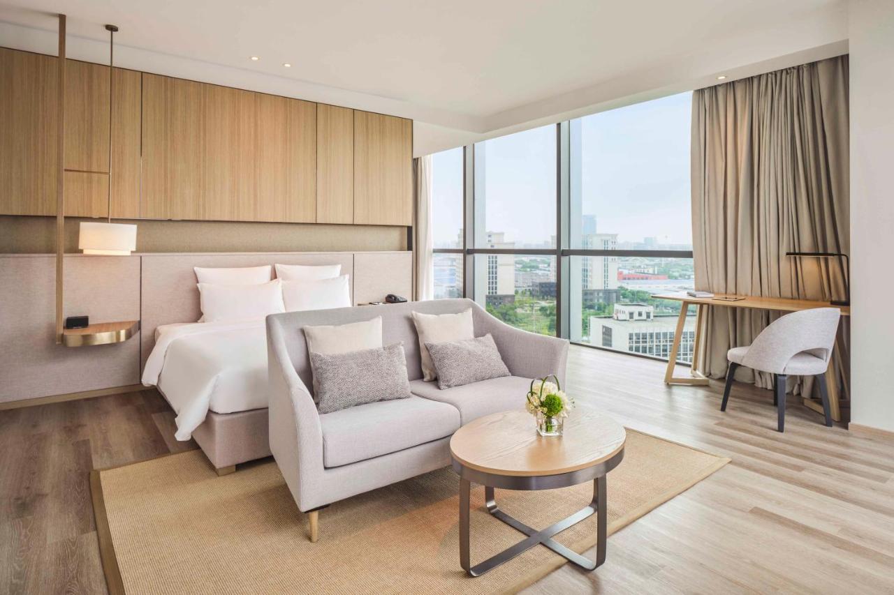 Novotel Shanghai Qingpu Excellence Экстерьер фото